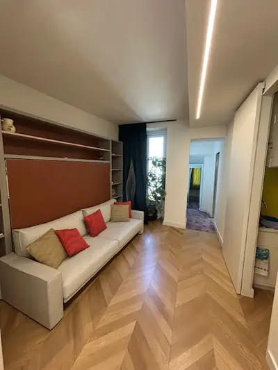 un appartement à Paris