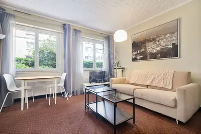 un studio à Paris