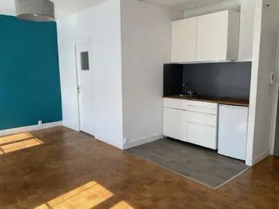 a studio in Paris