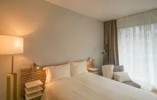 un studio à Paris