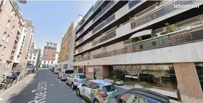 Parking 11 m² Paris