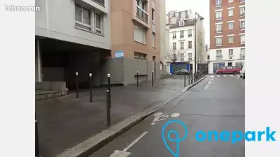 Parking/box 12 m² PARIS 14