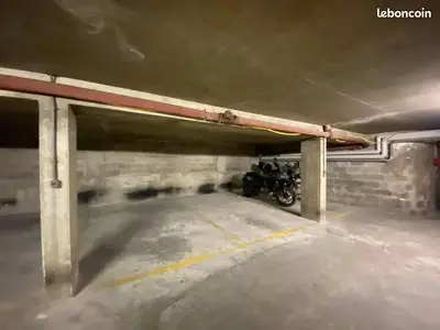 Parking 4 m² Paris