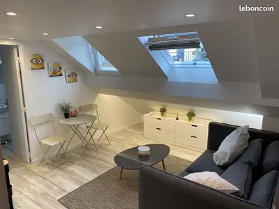 Studio meublé Paris 9