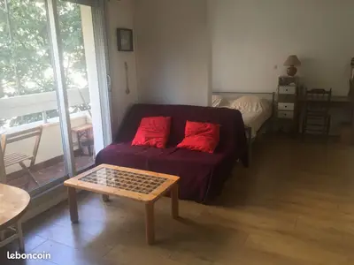 LOCATION BAIL MOBILITE JUILLET/AOÜT studio calme et lumineux avec balcon paris 14e