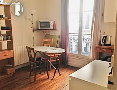 Studio meublé à louer - Paris 17