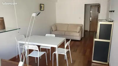 Studio à louer à Paris 17
