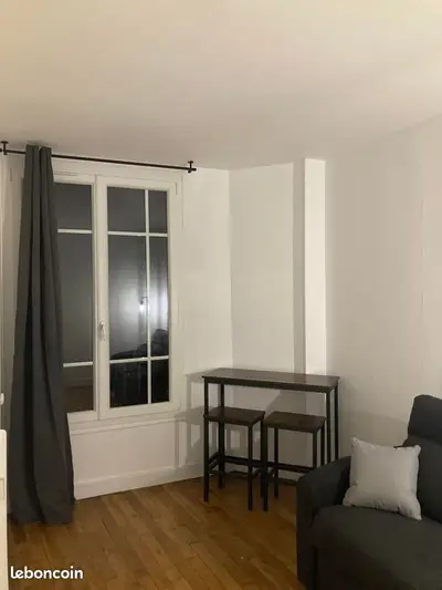 Appartement à louer - Paris 20ème - 20m2
