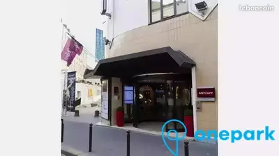 Parking/box 12 m² PARIS 14