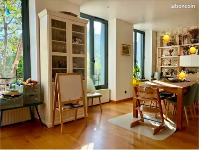Appartement familial meublé 3 pièces – 83,75 m² – Magenta / Saint-Vincent-de-Paul (location entre particuliers)