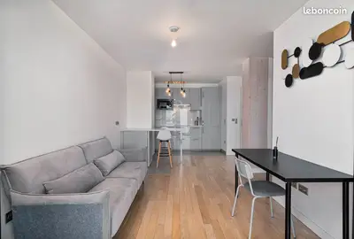 T2 meublé neuf avec balcon – Paris 13 – wifi+élec inclus
