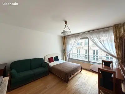 Studio 1 pièce 29 m²