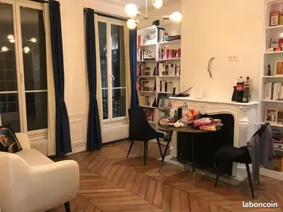 Appartement T3 au calme proche Champs Elysées