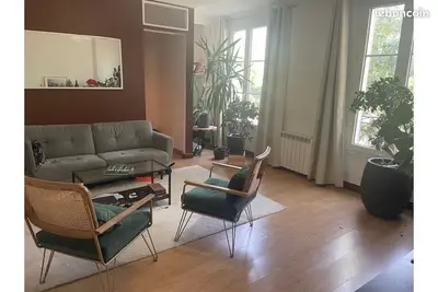 Lumineux T2 Paris 17e à louer