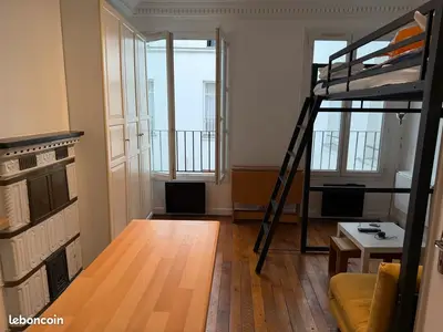 Studio meublé 18 m2 à Paris 3 loyer charges comprises 935