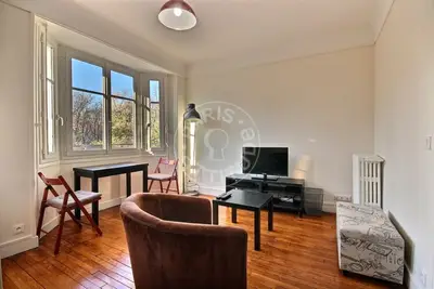 Studio 32m² Convention, Paris 15 Lift 1 344 € /Month Available from 03 Jun 2027