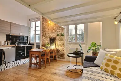 Studio 28m² Jules Joffrin - Mairie du 18ème, Paris 18 1 290 € /Month Available from 25 Sep 2026
