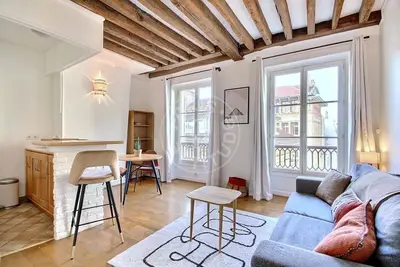Studio 25m² 5 (1) Montorgueil, Paris 2 From 1 270 € /Month Available from 08 Jul 2026