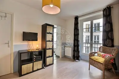Studio 23m² 4 (1) Oberkampf, Paris 11 1 190 € /Month Available from 07 Jul 2026