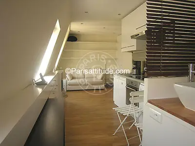 Studio 25m² 4.5 (2) Poissonnière, Paris 9 Lift 1 153 € /Month Available from 06 Jun 2027