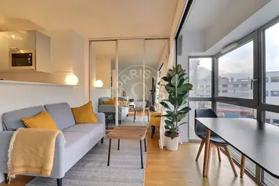 Studio 28m² Reuilly-Diderot, Paris 12 Lift 1 435 € /Month Available from 07 Sep 2026