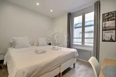 Studio 20m² Montorgueil, Paris 2 1 451 € /Month Available from 16 Jul 2026