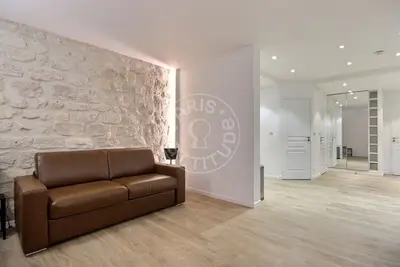 Studio 36m² Père Lachaise, Paris 20 Garden 1 450 € /Month Available from 01 Jul 2026