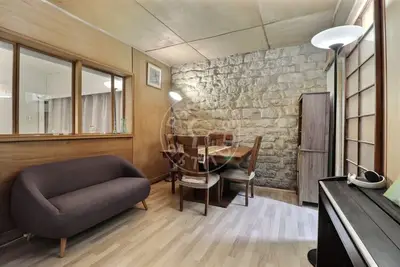 Studio alcove 32m² Quais de Seine, Paris 12 Terrace 1 290 € /Month Available from 04 Feb 2027