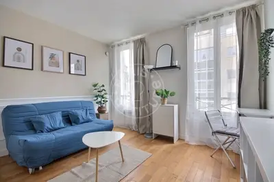 Studio 19m² Oberkampf, Paris 11 1 310 € /Month Available from 07 Jul 2026