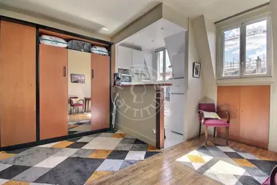 Studio 25m² 5 (6) Pereire, Paris 17 Lift 1 305 € /Month Available from 06 Jan 2027