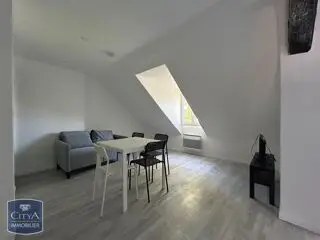 Voir d'autres photos 7 1 149 € CC* Appartement 27 m 2 Paris 12 Exclusivité 1 pièce DPE : D 222 kWh/m².an 7 kg CO 2 /m².an ExclusivitÉ - grand studio m