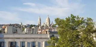 Voir d'autres photos 8 1 460 € CC* Appartement 40 m 2 Paris 9 2 pièces 1 chambre DPE : C Paris 9e studio 40m² rénové - vue sacré c?ur. **charmant stud