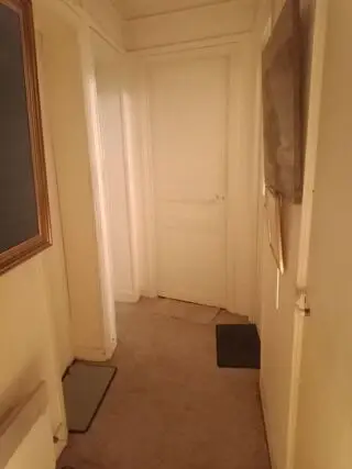 1 570 € CC* Appartement 14 m 2 Paris 17 1 pièce 1 chambre DPE : D 250 kWh/m².an 50 kg CO 2 /m².an Chambre de 14m2 à louer sur paris 17. paris 17, à lo