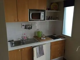Nouveau 4 850 € CC* Appartement 26 m 2 Paris 17 1 pièce 1 chambre Appartement studio meublé,de 26.57 m2 . studio meublé,de 26.57 m2 rue championnet 75
